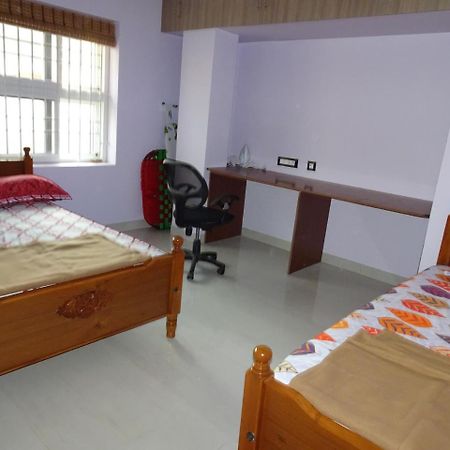 Appartamento Haritham Tiruchirappalli Esterno foto